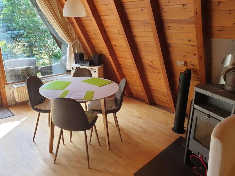 Villa Nurdachhaus Mit Kaminofen Und Grossem Grundstueck Faßberg Exterior foto